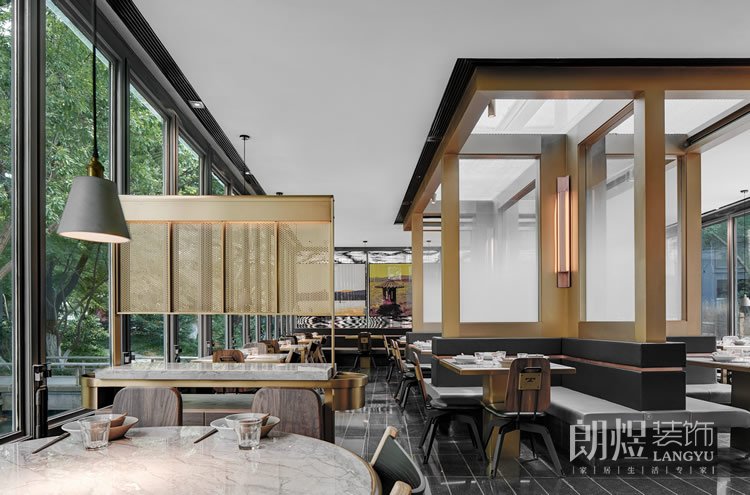 實(shí)體店鋪與淘寶店鋪優(yōu)劣分析？