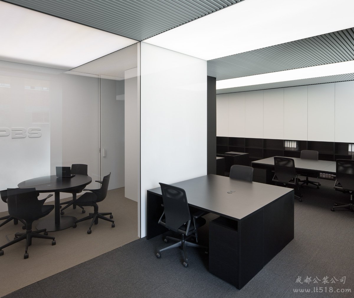 成都辦公室裝修哪家好？辦公室裝修應(yīng)該注意什么？