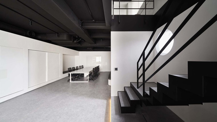 輕奢高級灰辦公空間裝修效果