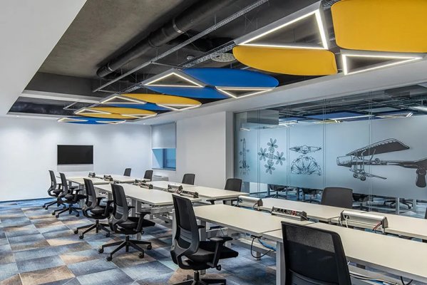 新辦公室裝修完畢后氣味大該怎么處理？