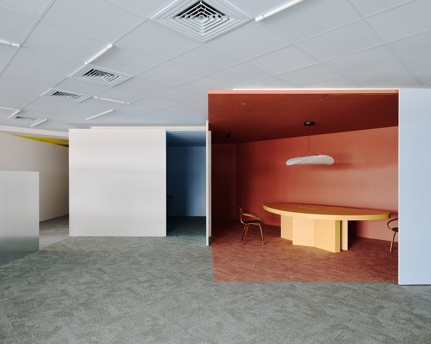 辦公室開放互動(dòng)區(qū)